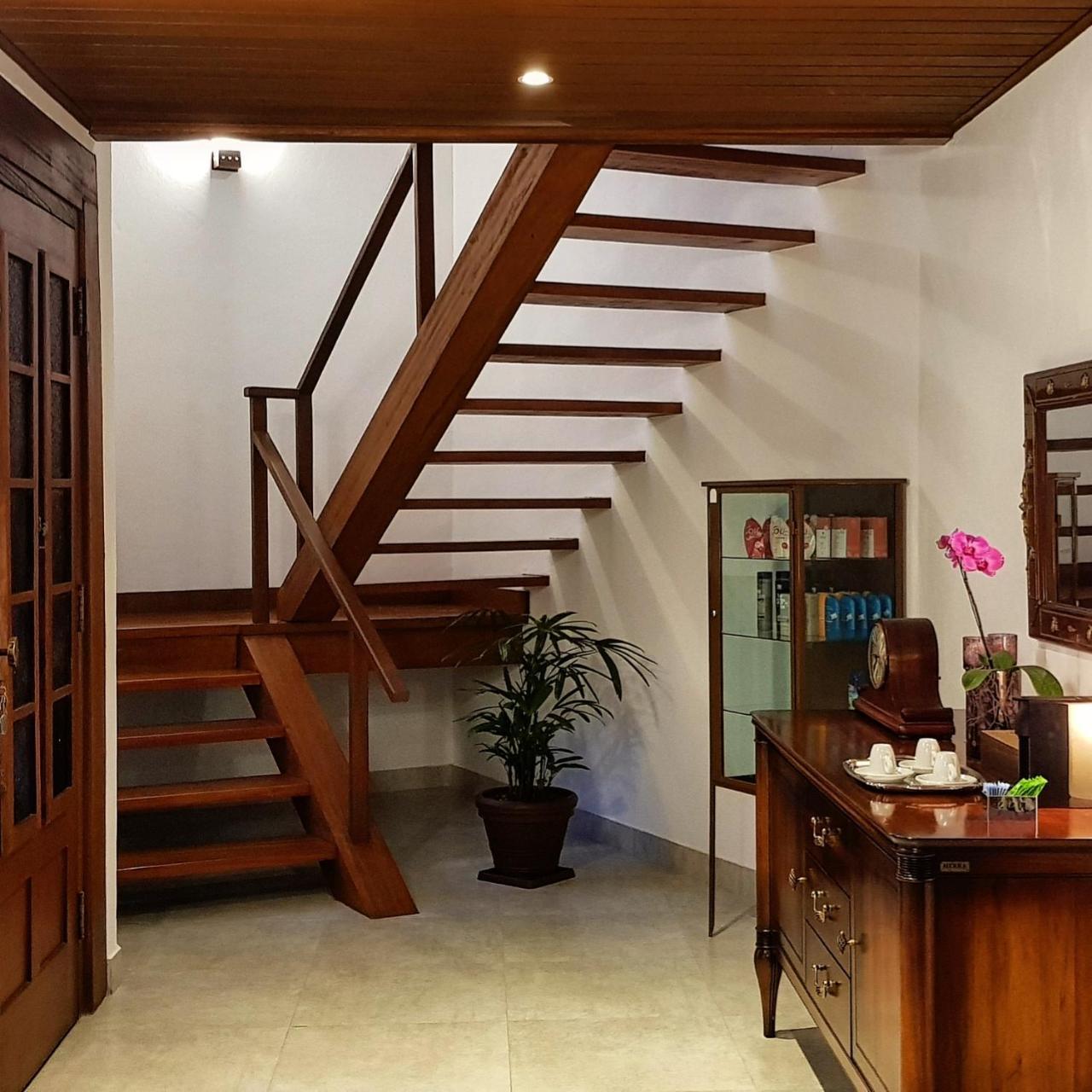 A Casa Bella - Guesthouse 일랴벨라 외부 사진